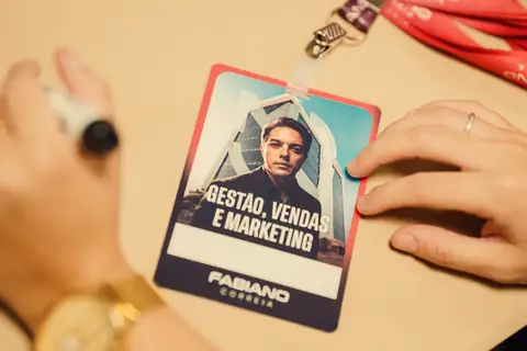 Crachá do evento Gestão, Vendas e Marketing
